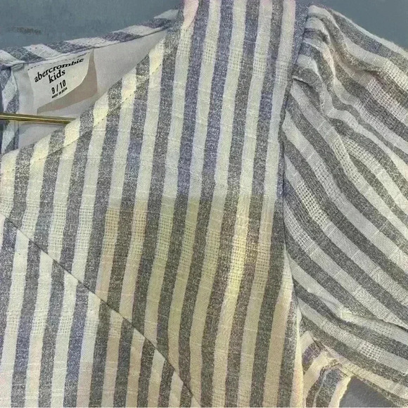 Abercrombie &Fitch kid girls top - Picture 2 of 4